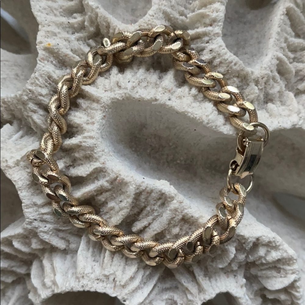 Vintage gold chain link bracelet